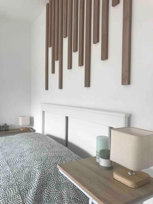 Grand Appartement En Maison De Ville Valreas Bagian luar foto
